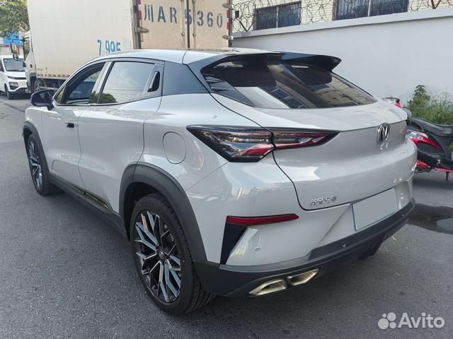 Changan UNI-T 1.5 AMT, 2021, 35 000 км