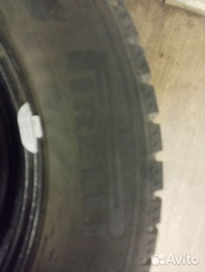 Pirelli Ice Zero 195/65 R15