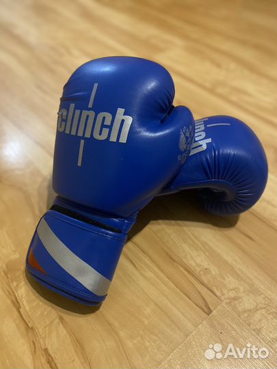 Боксерские перчатки 12 oz Clinch