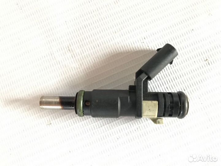 Форсунка инжекторная Mercedes-Benz Slk-280 R171