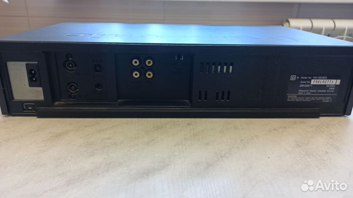 Видеомагнитофон panasonic