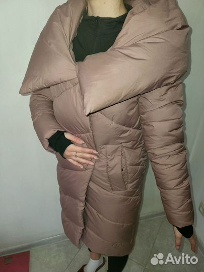 Пуховик женский зимний