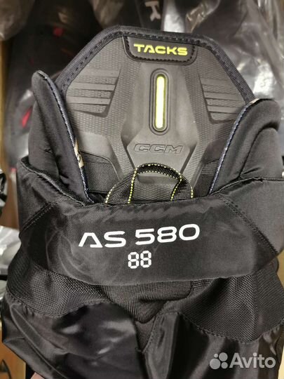 Хоккейные шорты CCM Tacks 580 Sr