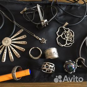 человечки - Купить ювелирные изделия 💍 в Санкт-Петербурге с доставкой:кольца, браслеты и серьги