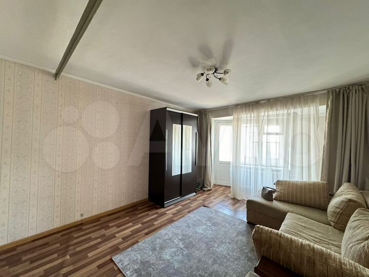 1-к. квартира, 40 м², 8/9 эт.