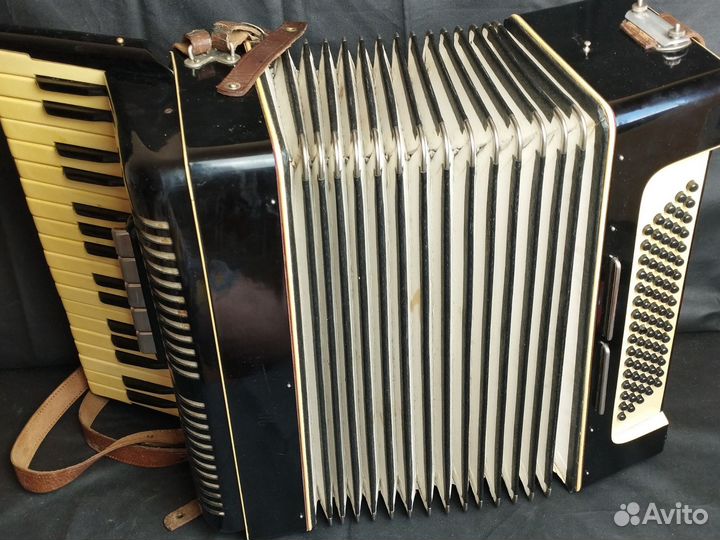 Аккордеон Weltmeister 3 4