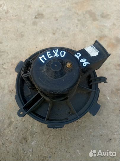 Моторчик печки Peugeot 206