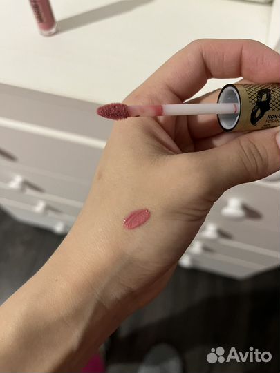 Помада eveline variety perfect matte