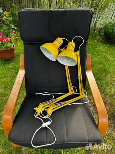 Желтые настольные лампы IKEA