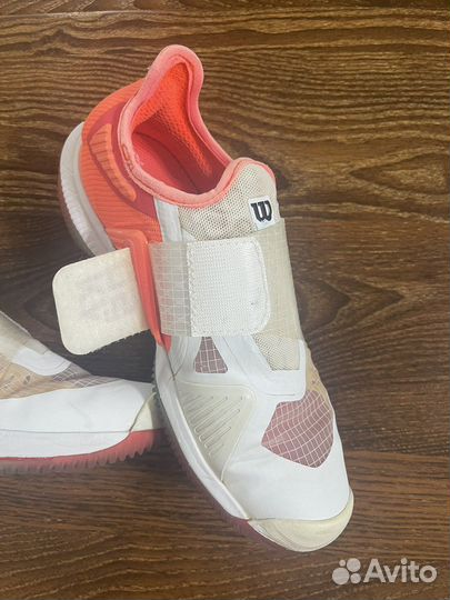 Кроссовки Wilson Kaos б/у