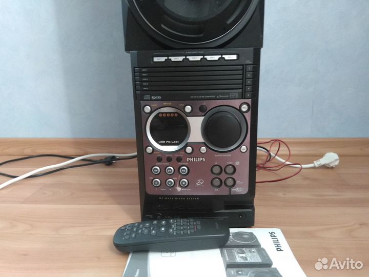 Музыкальный центр philips