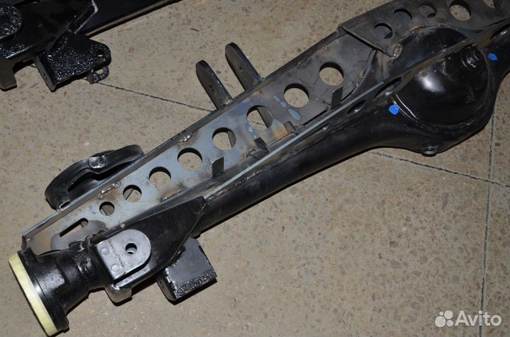 Чулок заднего моста Нива усиленный лифтованный