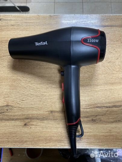 Фен Tefal Motion Dry