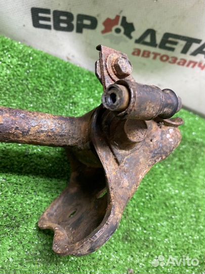 Рычаг задний задний правый Hyundai Elantra Xd3