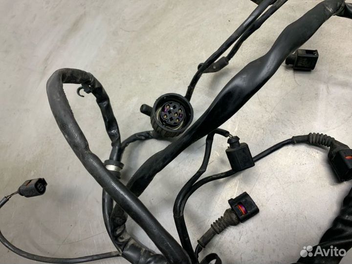 Электропроводка (моторная коса) Audi A4 универсал
