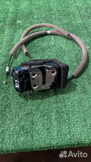 Замок задней правой двери Nissan Qashqai J11