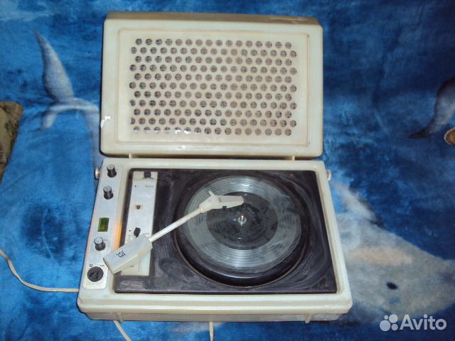 Раритетный проигрыватель Концертный 304