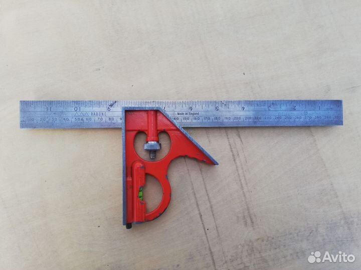 Старинный инструмент