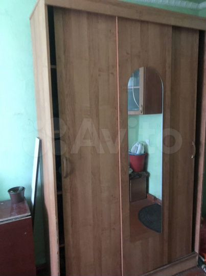 Комната 9 м² в 5-к., 2/5 эт.