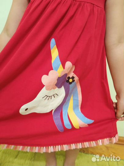 Платье на девочку