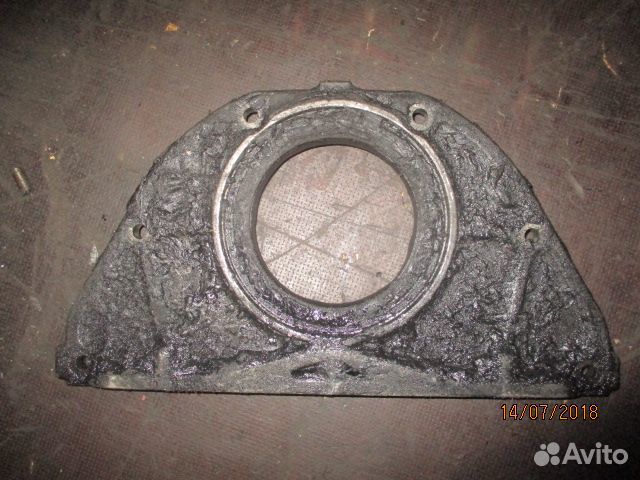 Крышка коленвала Mercedes-Benz A4030110107