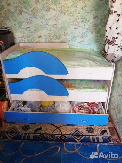 Детская двухярусная кровать