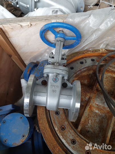 Продам задвижки ду-80, ду-150, ду-200