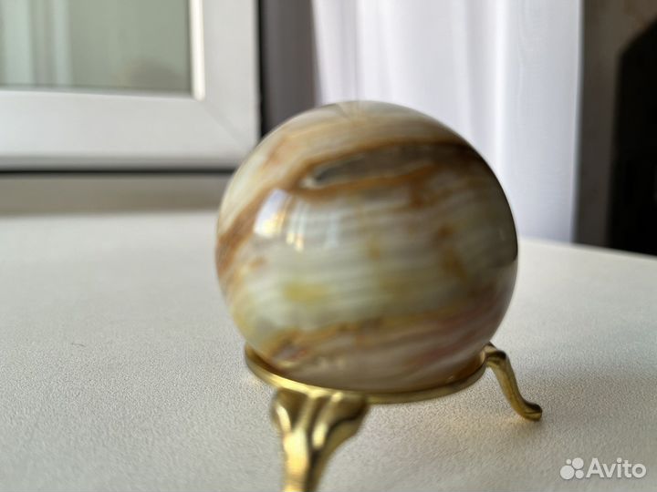 Фигурки из натурального камня