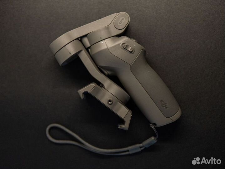 Стабилизатор для телефона DJI Osmo Mobile 3