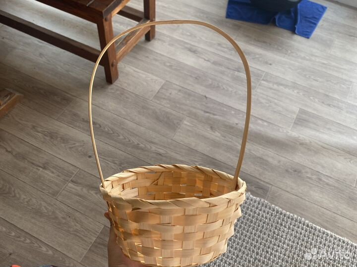 Корзина плетеная для подарков