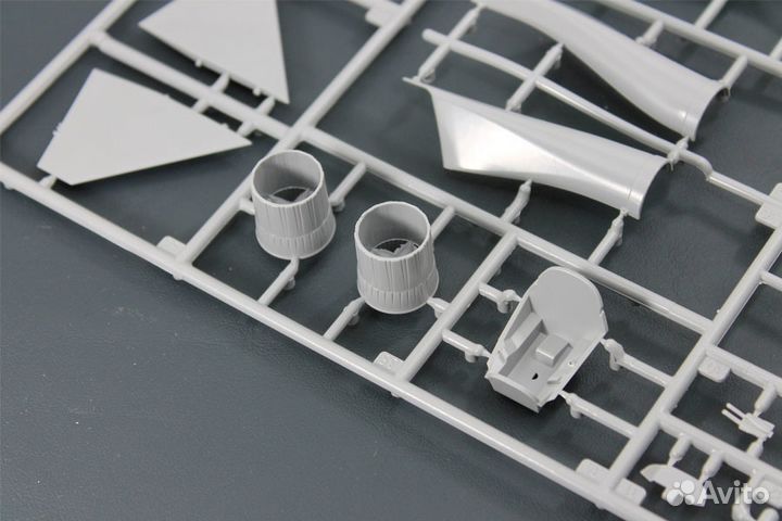 Модель самолета Сухой Т50 (су-57) 1:72 Revell