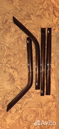 Дефлектор двери Нива 2131