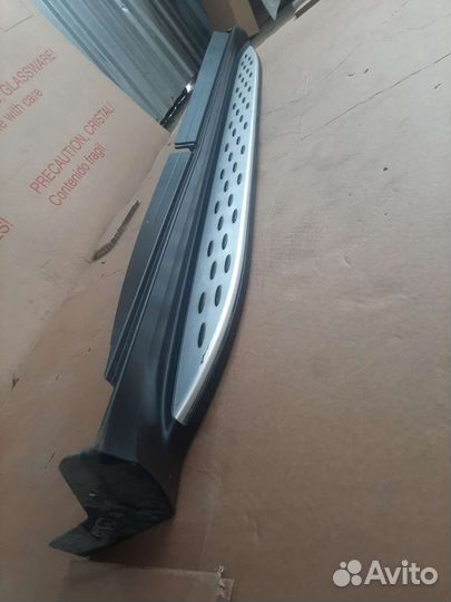 Накладка порога правая Mercedes-Benz GLE