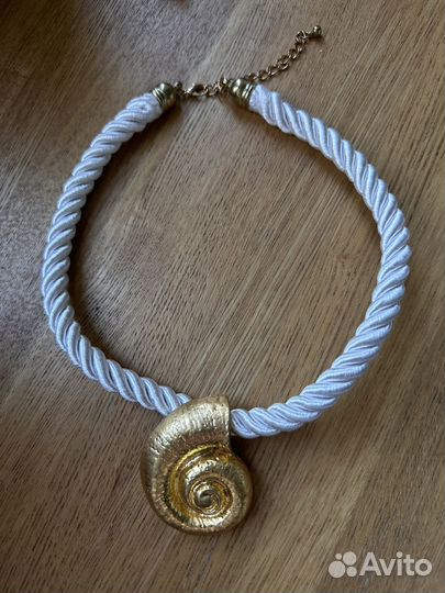 Колье в стиле Zara