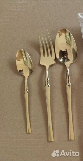 Набор столовых приборов
