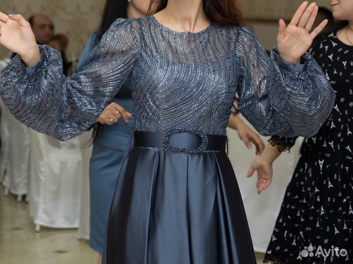 Вечернее платье 42 размер