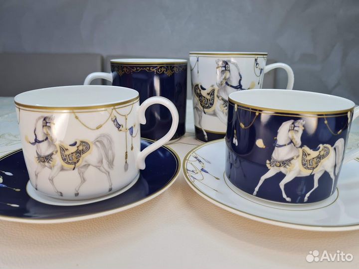 Чайные пары и кружки серии Horse club