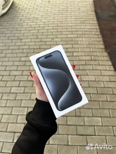 iPhone 15 Pro, 256 ГБ