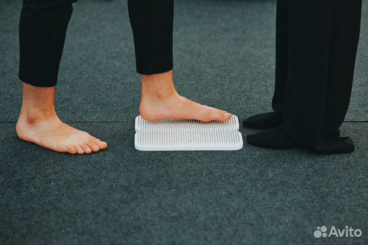 Практика Садху. Гвоздестояние