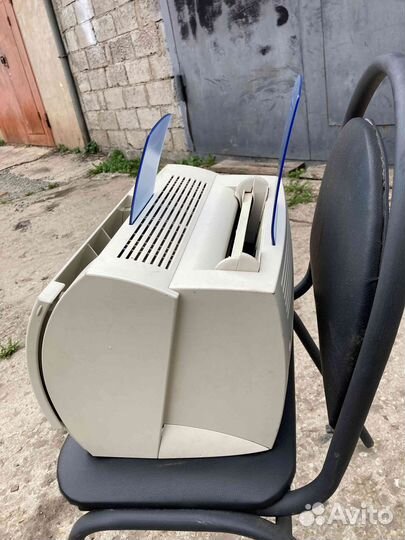 Canon LBP 810