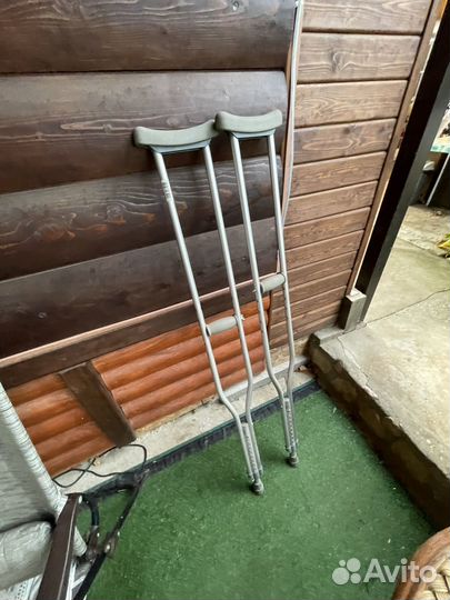 Костыли подмышечные