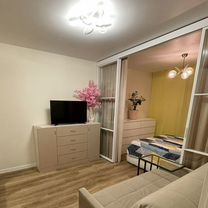 1-к. квартира, 40 м², 8/17 эт.