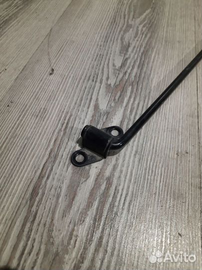 Упор Стойка Амортизатор капота Kia ceed 2 JD