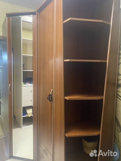 Шкаф в прихожую