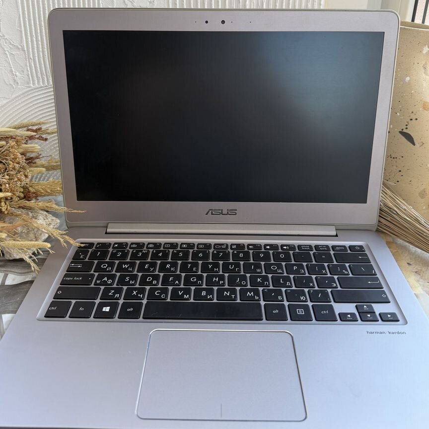 Купить 💻 ноутбук ASUS Zenbook UX330U по выгодной цене 💰 на Авито