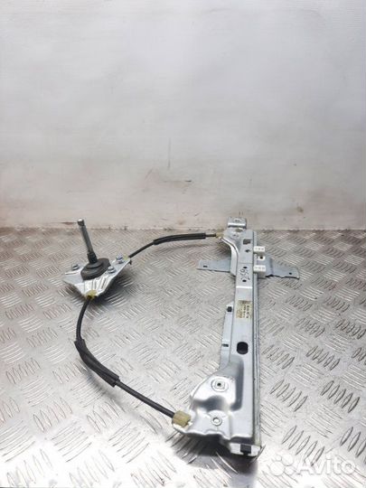 Стеклоподъемник левый задний Peugeot 3008 хэтчбэк