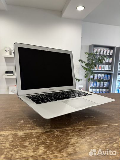 Apple MacBook Air 13 2014 (на запчасти)