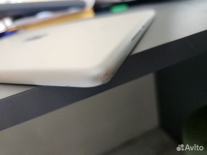 Apple iPad 9.7-inch 6th generation (2018) A1893