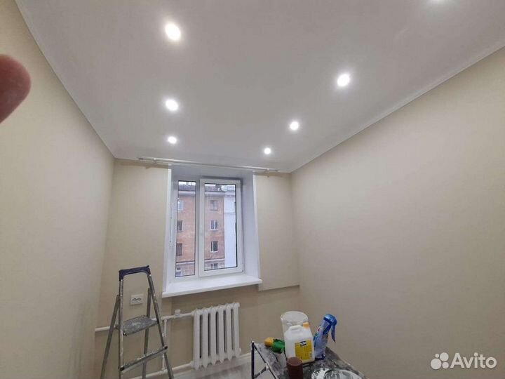 Поклейка обоев, ремонтные работы