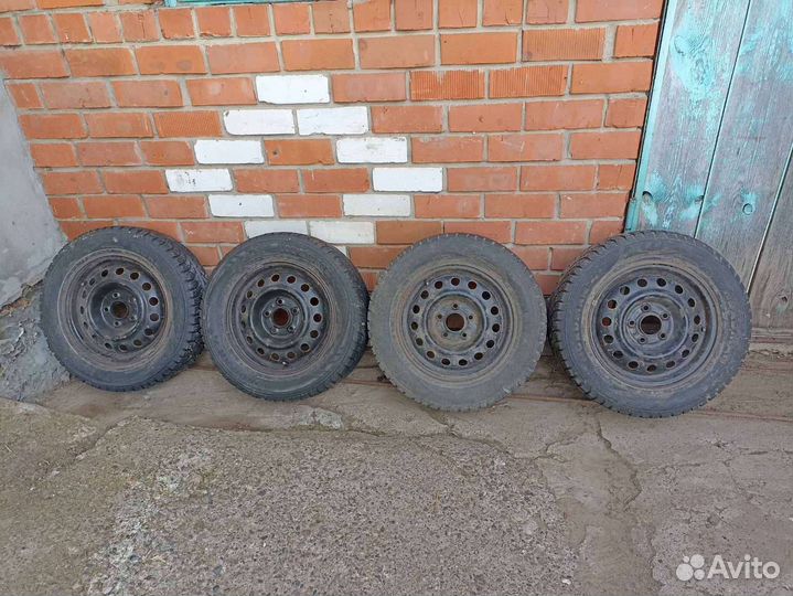 Nordman Nordman 4 205/65 R15 94T